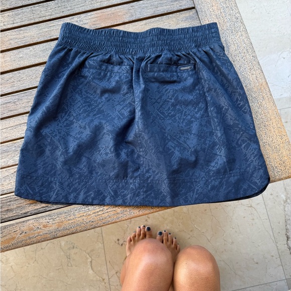 Orvis Women's Textured Navy Mini Skirt - Picture 7 of 12